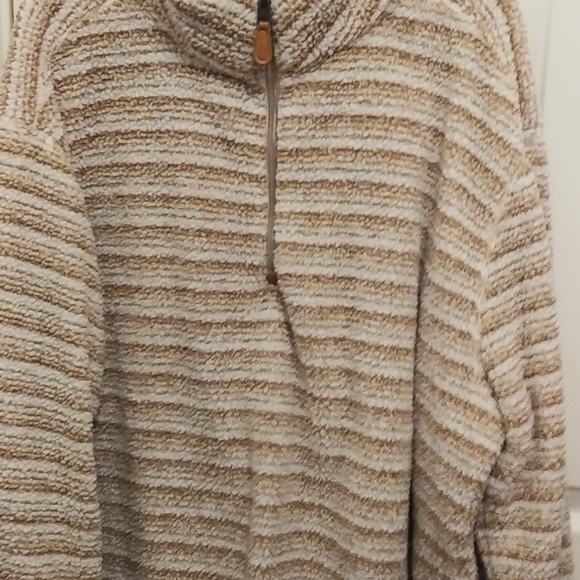 Sweater - Picture 2 of 2